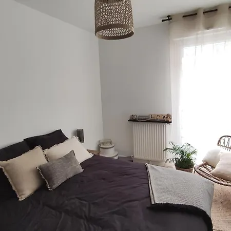 65m2 Proche Centre Ville, Parking Appartamento *